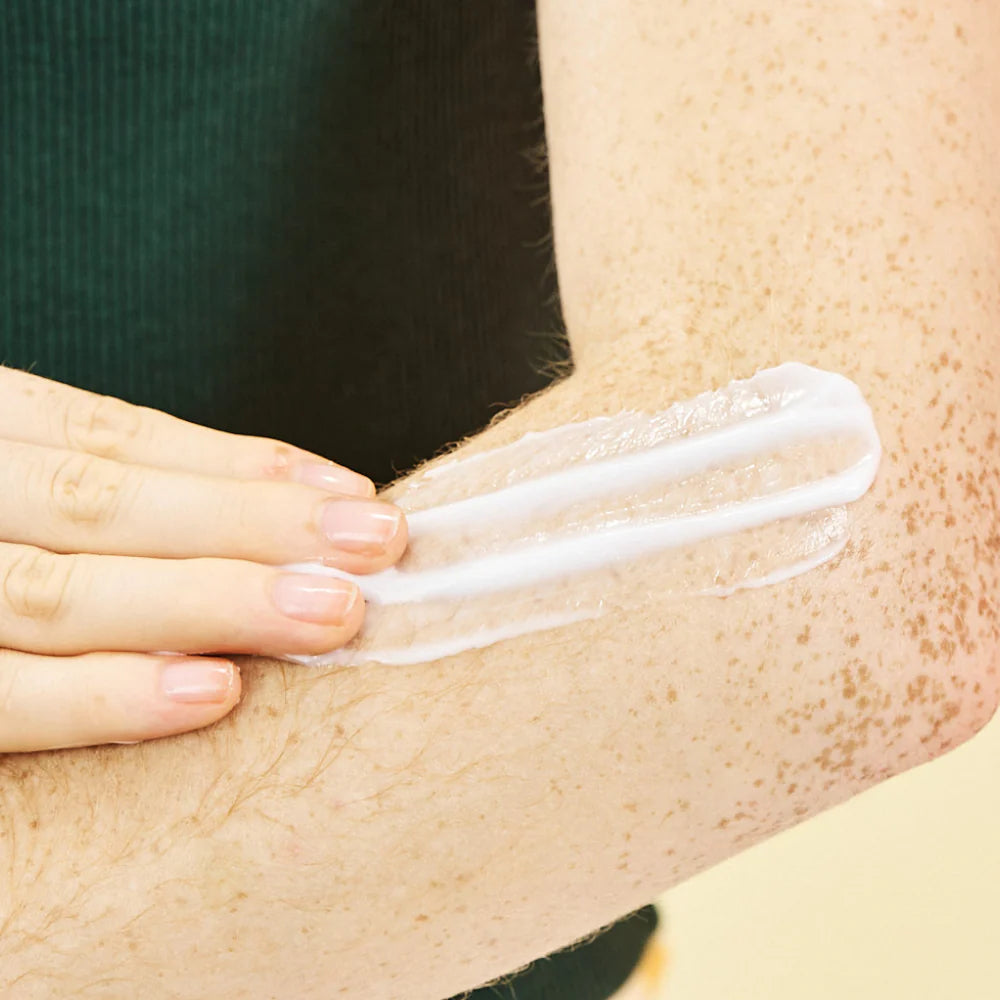 VITAMIN C + TURMERIC BODY TONING CREAM